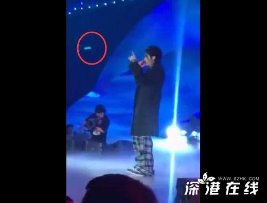 吴亦凡被激光笔照射 网友：这种行为真的很可耻