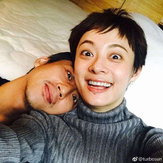 孙俪自曝生等等是意外 与邓超想过二人世界没计划升级当父母