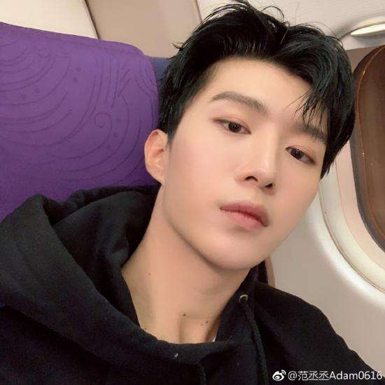 范丞丞回应演出失误：以后一定不会再让大家失望