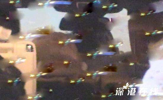 宋威龙与赵佳丽度假归来手挽手被拍 疑似恋情曝光