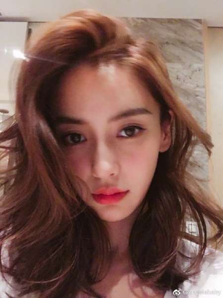 Angelababy自曝有二胎计划 喊话一定要生女儿：女儿会黏爸爸