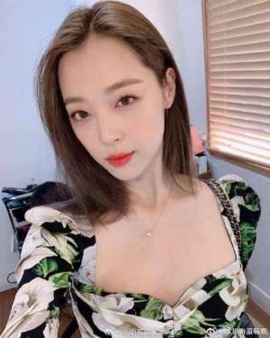 韩国女星雪莉去世 警方考虑是否对雪莉进行尸检