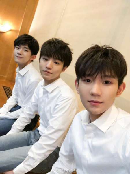 时代峰峻否认TFBOYS合约到期：恶意造谣