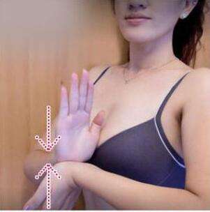 怎样做才能拥有女人真正的美胸