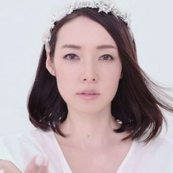  翘臀美胸美女的养成之道