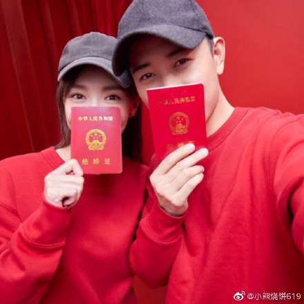 唐嫣罗晋承认怀孕喜讯 网友爆料预产期在12月份