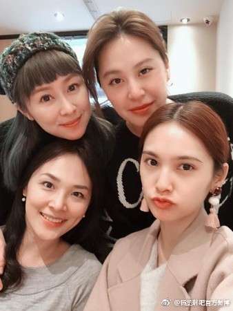 杨丞琳演唱会4 in Love合体 时隔16年后首度合体