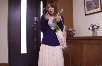 2-1F103102544461.gif