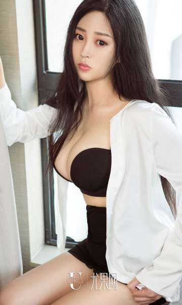 王诗诗 - 临时巨乳情人