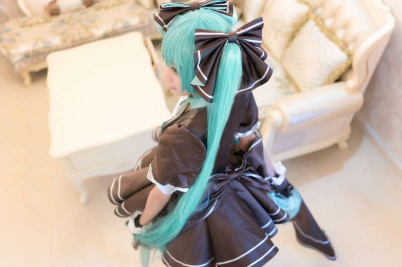 清纯妹子初音未来~丝袜秀美腿