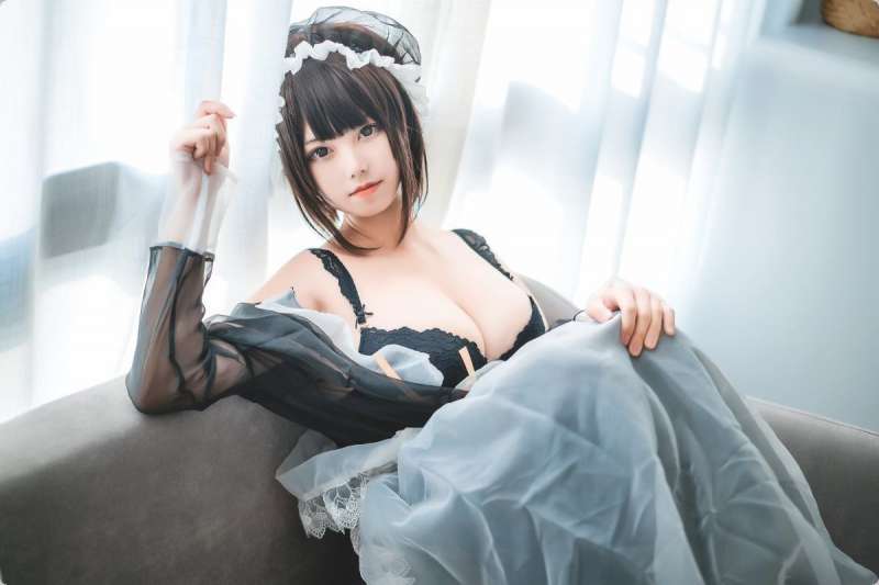 女仆装女孩写真