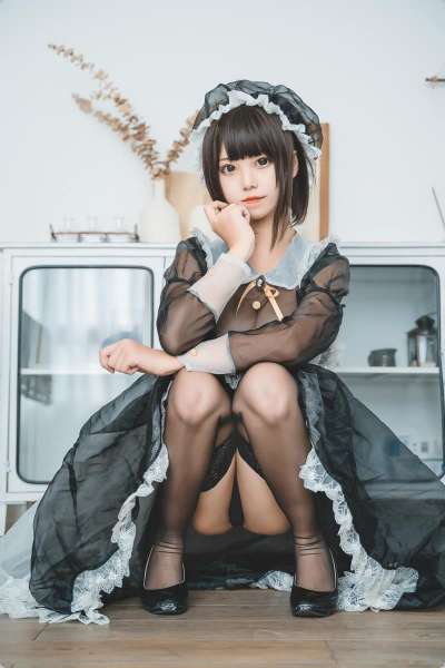 女仆装女孩写真