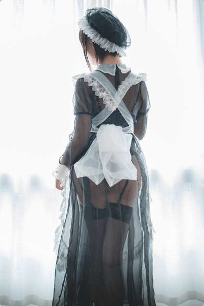 女仆装女孩写真
