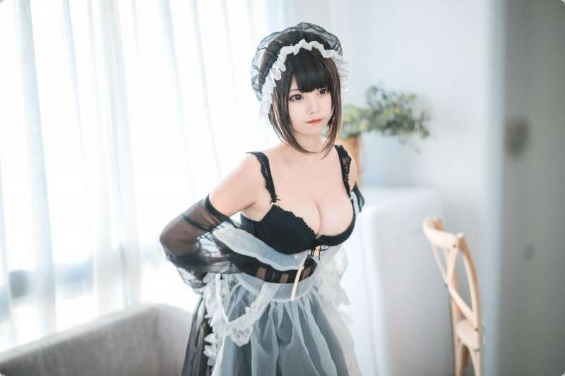 女仆装女孩写真