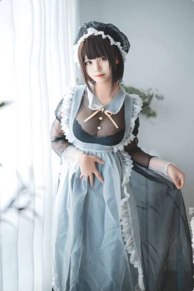 女仆装女孩写真