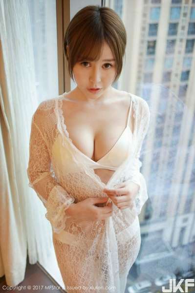 Evelyn艾莉性感写真