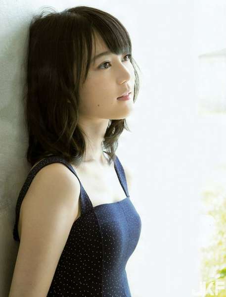 えっちなお姉さんのちょっとえっちなグラビア画像