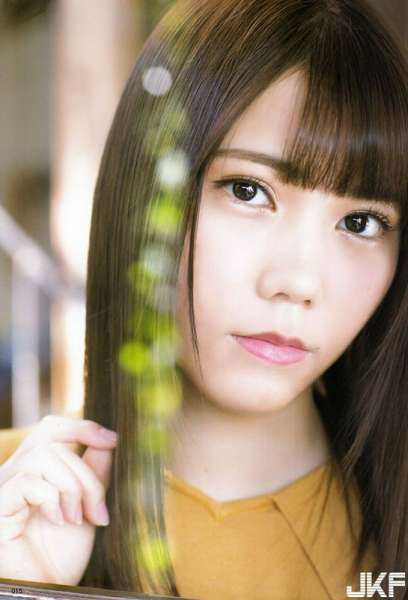 えっちなお姉さんのちょっとえっちなグラビア画像