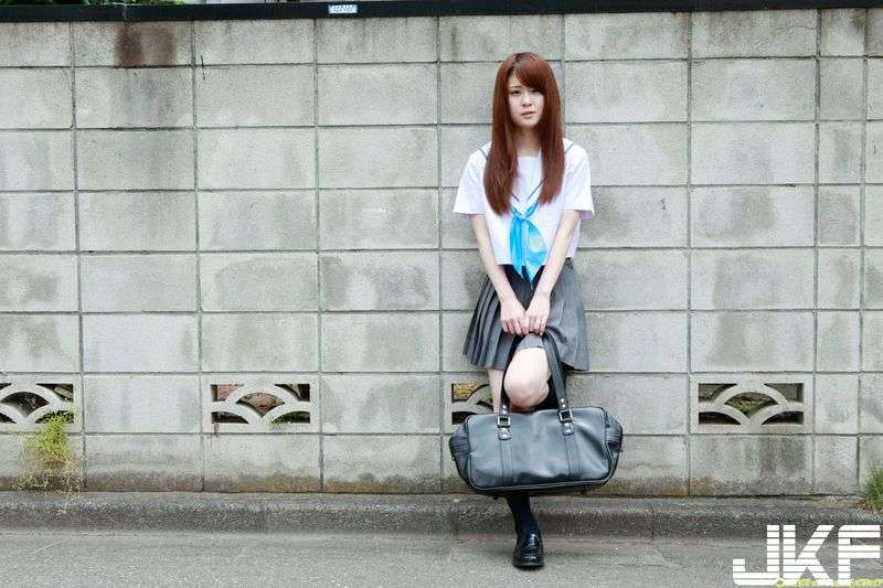 朝菜栞甘いロリフェイス之制服の完全なる融合