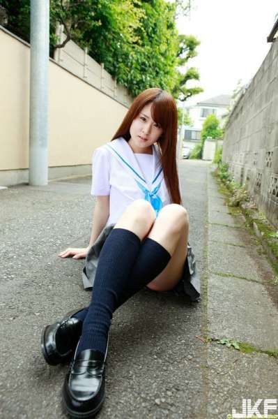 朝菜栞甘いロリフェイス之制服の完全なる融合