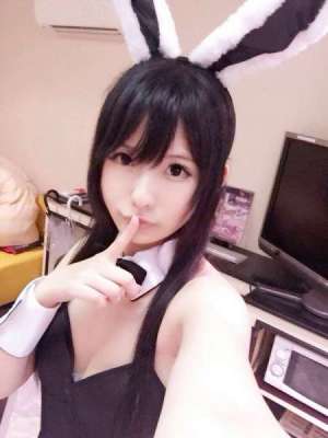 清纯小妹妹化身兔女郎