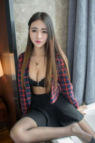 初恋系~爆乳女孩~性感诱人