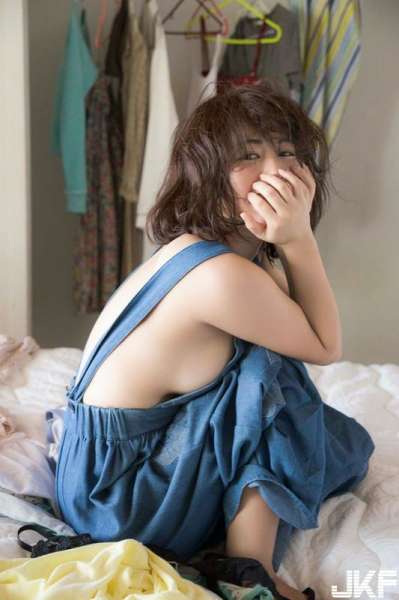 矶山さやか水着・グラビア画像