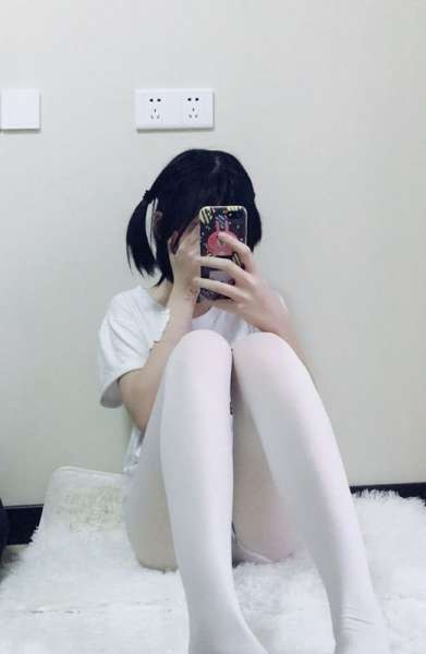 白丝随手拍