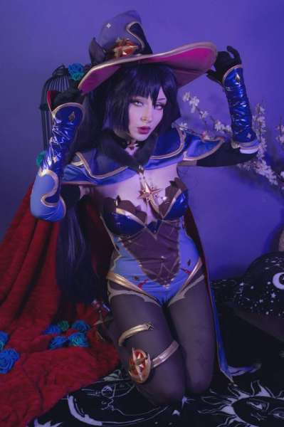 写真ShiroKitsuneMona