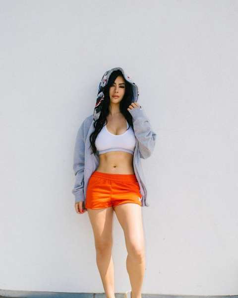 KimLee～这来头不小的法越混血DJ