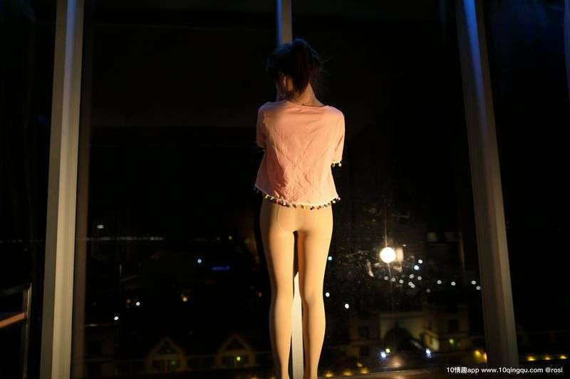 ROSI写真口罩系列丝袜美腿诱惑