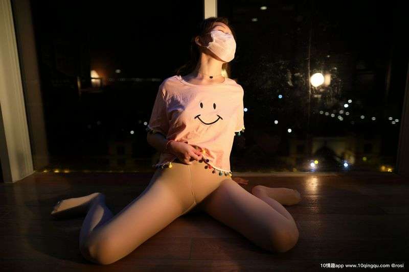 ROSI写真口罩系列丝袜美腿诱惑