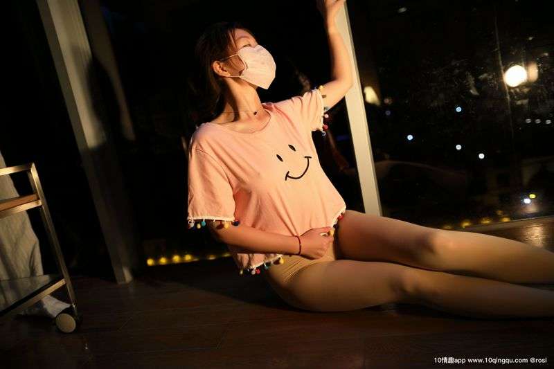 ROSI写真口罩系列丝袜美腿诱惑