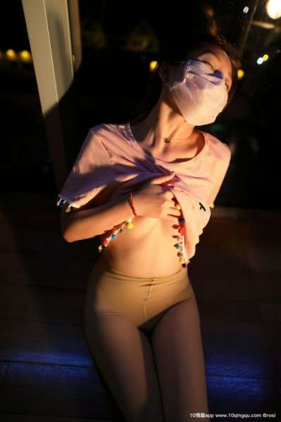 ROSI写真口罩系列丝袜美腿诱惑