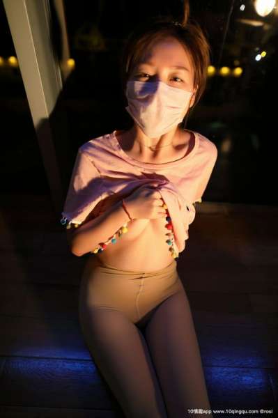 ROSI写真口罩系列丝袜美腿诱惑