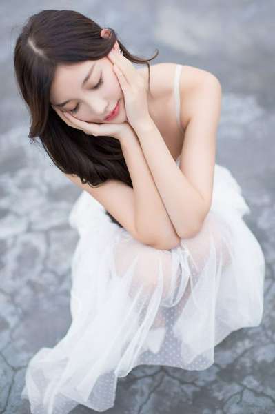 极品女神杨晨晨优美身姿人迷醉其中