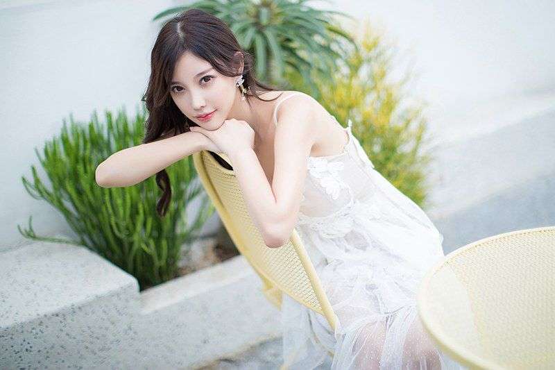 极品女神杨晨晨优美身姿人迷醉其中
