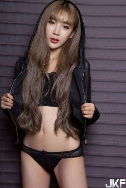 绝对的美女尤物冰琪