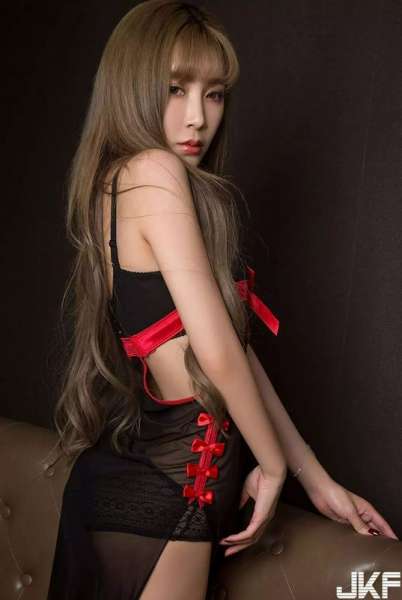绝对的美女尤物冰琪