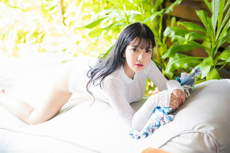 欧派女神小尤奈马尔代夫四套服装