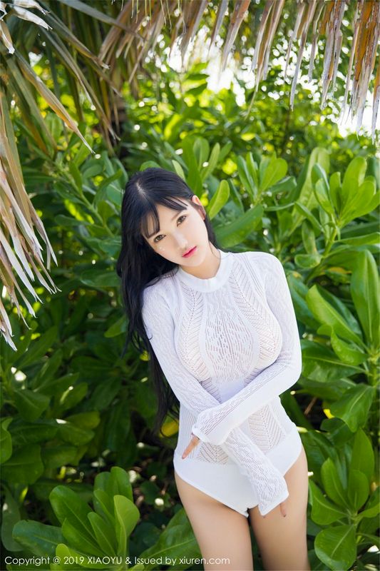 欧派女神小尤奈马尔代夫四套服装