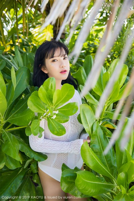 欧派女神小尤奈马尔代夫四套服装