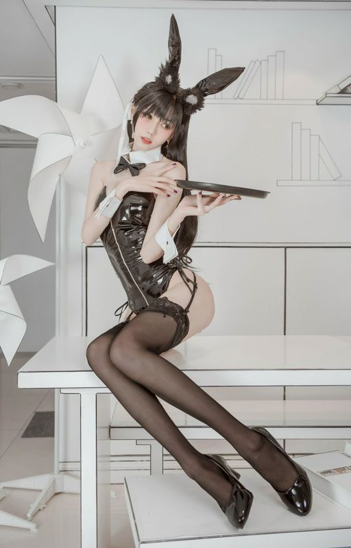 你的负卿爱宕兔女郎