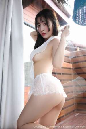 性感女神绯月樱Cherry白皙身材比基尼马尔代夫旅拍