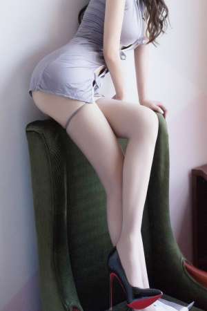 性感娇娘孙梦瑶万分魅惑令人心血澎湃