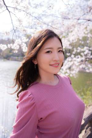 使她感到满足？