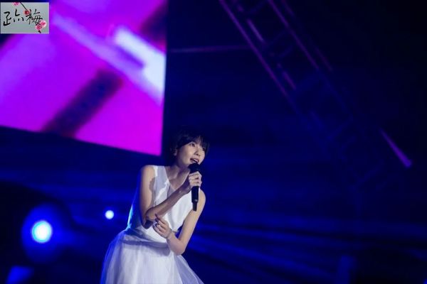 歌手郭美美被网暴10年：为什么大家不放过我